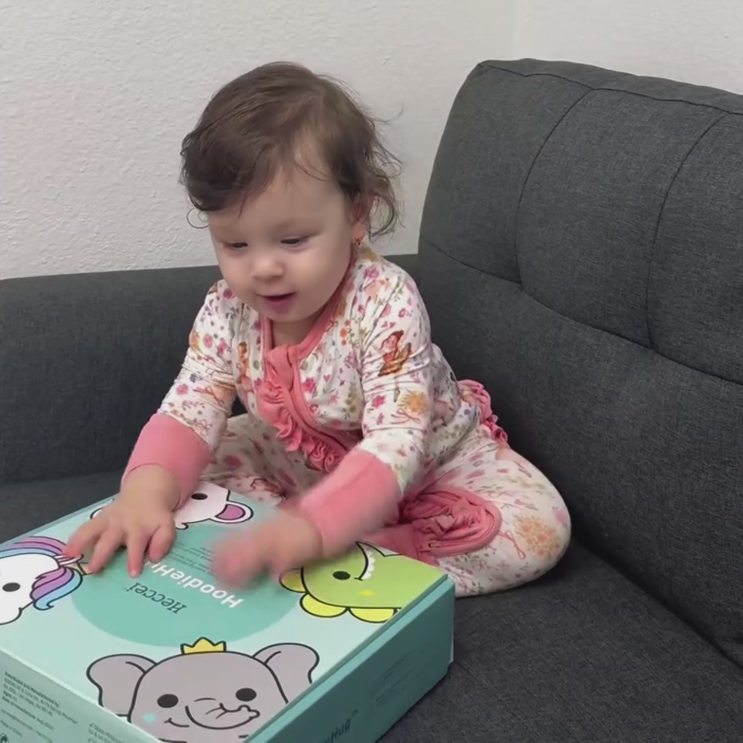 HoodieHug™ Baby Towel - Dreamiecone &amp; Snackyphant